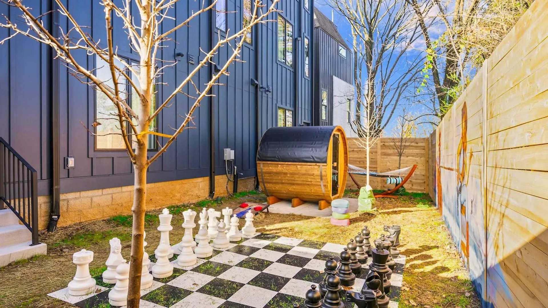 Luxury Hot Tub & Rooftop Deck Downtown Nashville